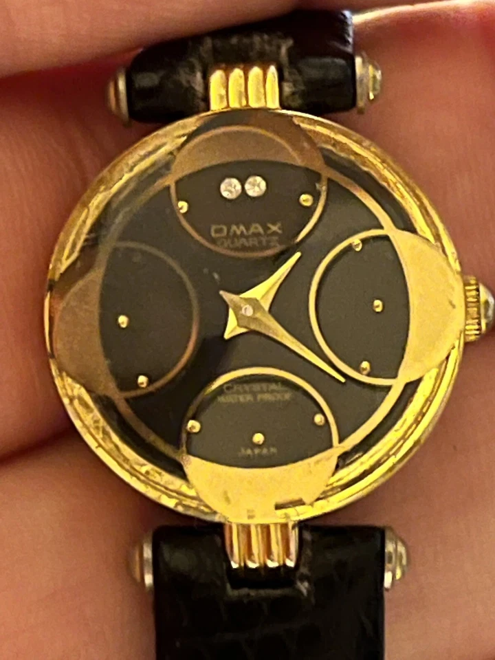 Vintage watch Omax quartz crystal lizard grain strap gold plated  - Image 4 of 4