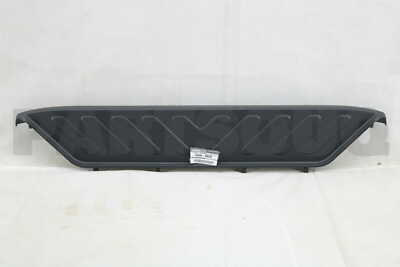 車のパーツ Nissan Sambar Genuine Rear Bumper Center Step Pad (d40 Frontier) - 85065-EA600
