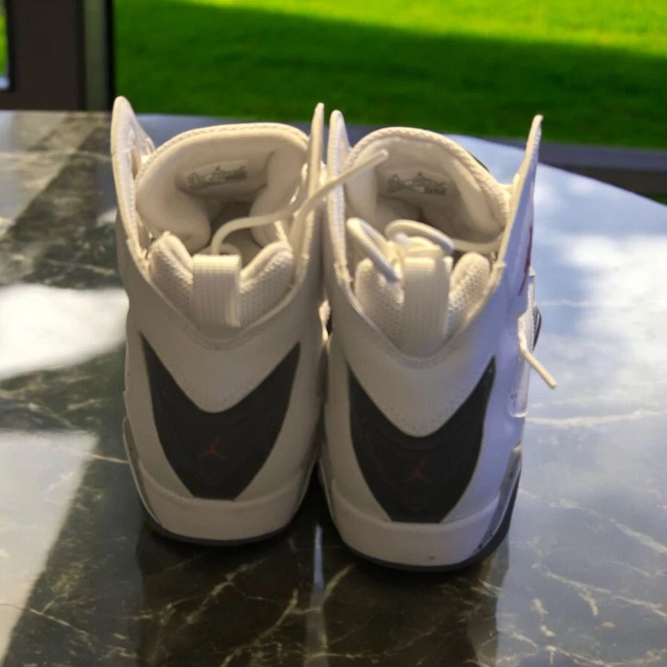 Zapatillas Jordan True Flight blancas cemento talla 13 342964-104 Foto 4 de 4