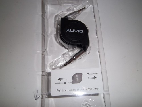 3 AUVIO 4200991 1/8" RETRACTABLE 3-FT STEREO CABLES "BLACK" - Picture 2 of 6