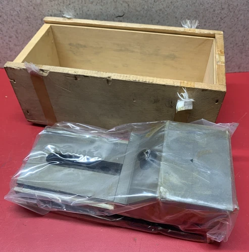 Machinist Tool: Vintage 3" Fowler Precision Grinding vice (NOS) 52-466-333