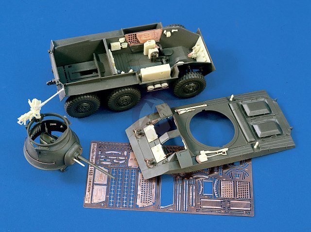 Verlinden 1/35 M8 Greyhound Interior and Exterior Update