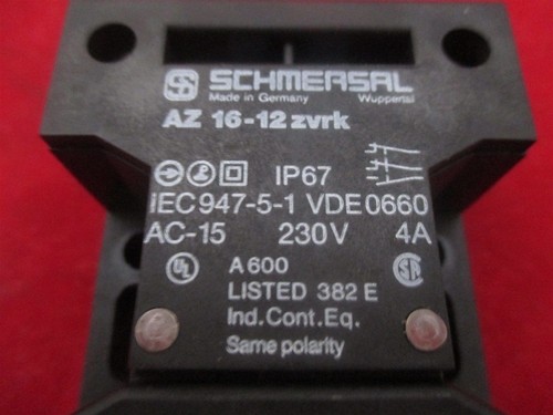 Interruptor de bloqueo de seguridad Schmersal AZ 16-12 zrvrk - Imagen 2 de 3
