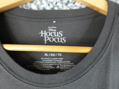 Disney Hocus Pocus Halloween Women’s Short Sleeve BLACK Graphic T-Shirt size XL - Bild 7 von 12