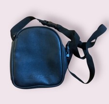 The Bose  QuietComfort  Acoustic Noise Cancelling  Headset Padded Travel Case