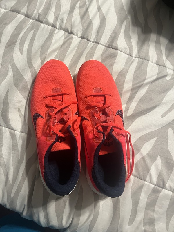 Size 13 - Nike Flex Experience Run 3 Challenge Red
