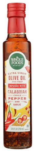 WFM, Calabrian Chile & Garlic Infused Olive Oil, 8.45 Fl Oz - 3 Pack - Picture 2 of 5