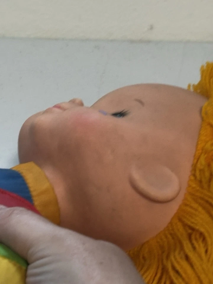 Vintage 1983 Rainbow Brite 18" Plush Stuffed Toy Hallmark with Outfit - Image 4 of 4