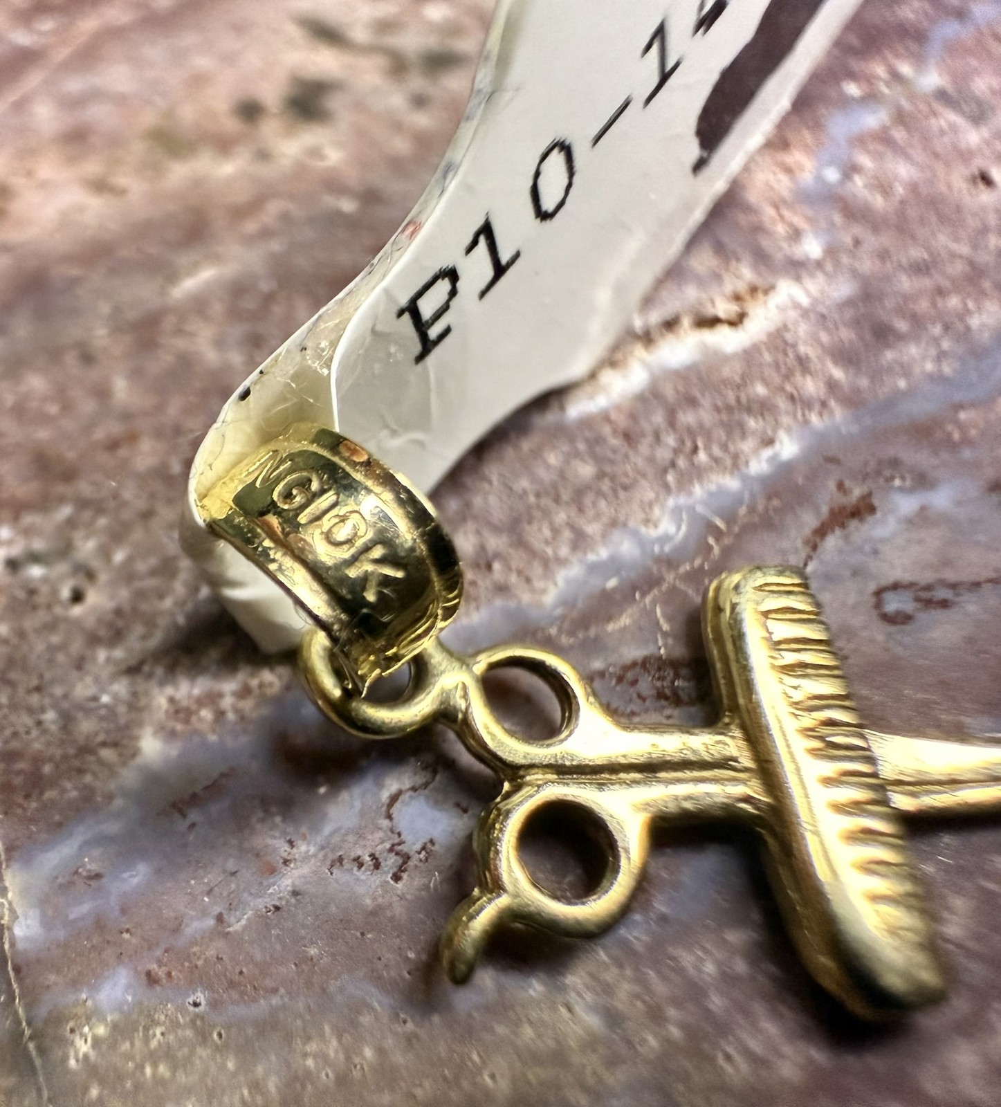 Solid Gold Charm Scissors and Barber Comb Hairsty… - image 1