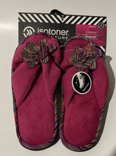 Women  s Isotoner Signature Slippers Cabanas Size 8.5 -9 Memory Foam Pink Flowers
