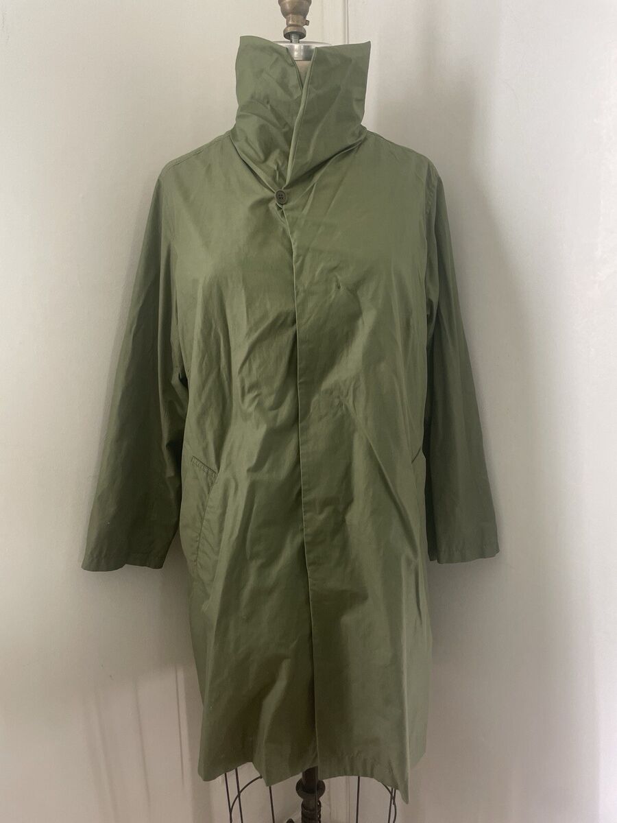Issey Miyake Plantation Green Long Rain Coat Unisex Jacket Issey Miyake Plantation Green Long Rain Coat Unisex Jacket