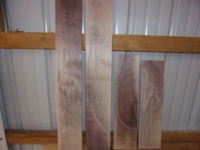 4 PC WALNUT LUMBER WOOD KILN DRIED BOARDS LOT 1674V  1/2" THICK FLAT END MATCHED