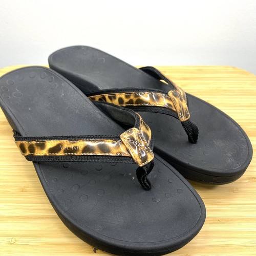 vionic leopard flip flops
