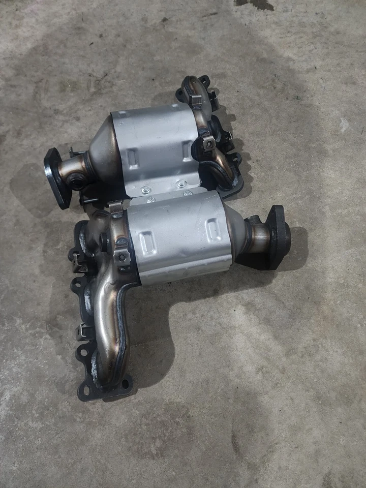 Catalytic Converters Left & Right for 2013–2019 Ford Explorer (Non-Sport) NEW - Image 4 of 4