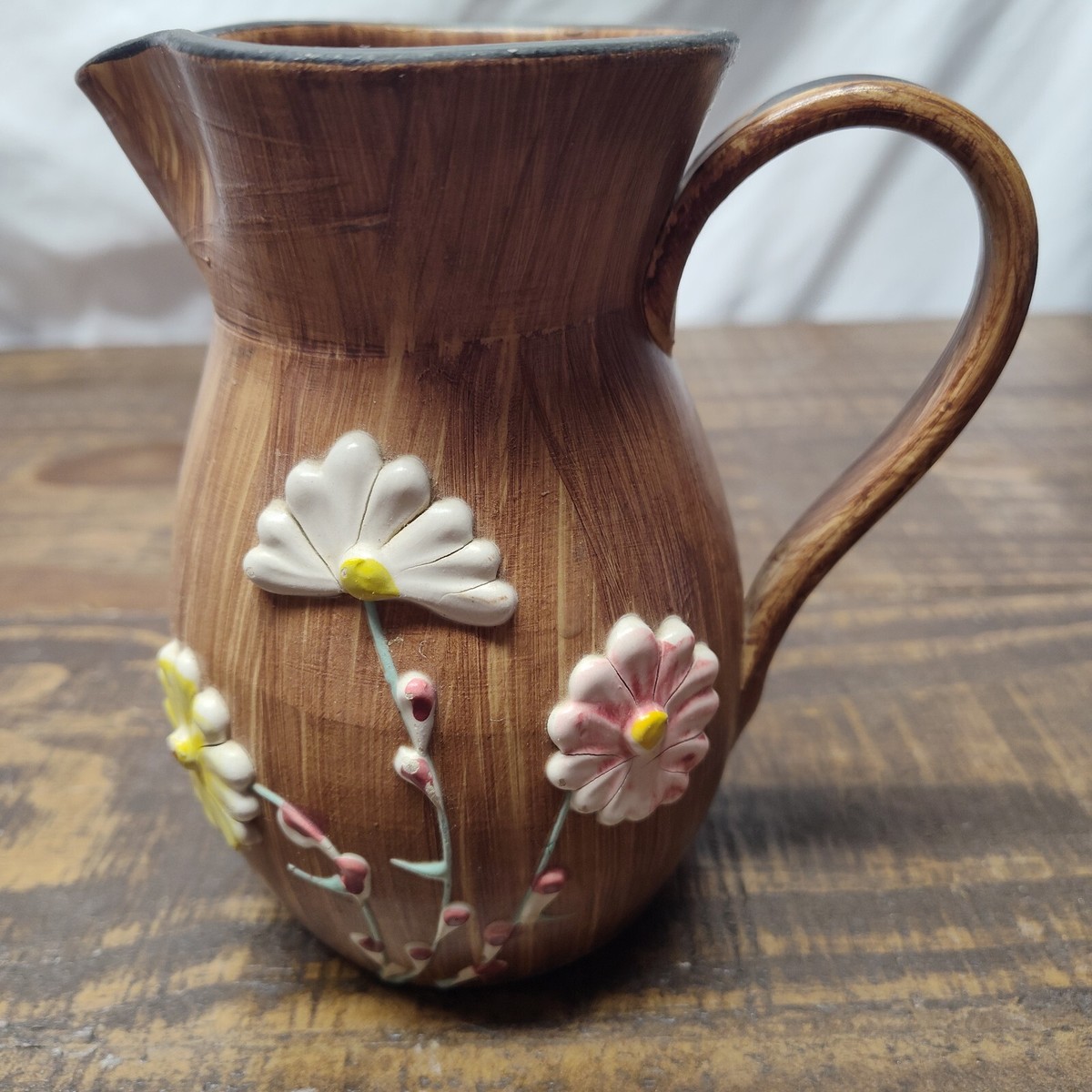 made in italy 花瓶 Vintage Italian Pottery Earthenware Pitcher Raised Flowers The