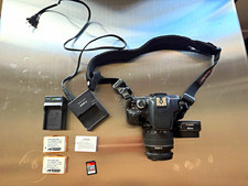 Canon EOS Rebel T4i DSLR Bundle 2 Lenses 18-55mm 40mm f/2.8 STM , 64gb