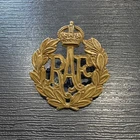 Genuine WW2 RAF Royal Air Force Cap Badge. Kings Crown. With Lugs GO