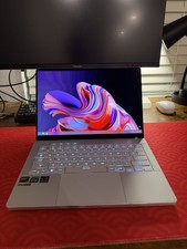 ASUS ROG Zephyrus G14 3K 120Hz OLED Ryzen 9 8945HS, 32GB 6400Mhz/1TB, RTX 4070