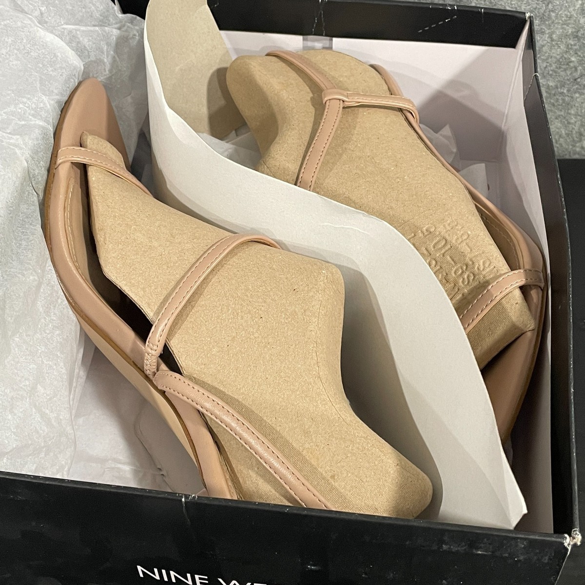 NINE WEST Carolyn Sandali Con Tacco Donna - Punta Aperta E Tacco A Spillo 8cm - Naturale Chiaro 110, 40 EU