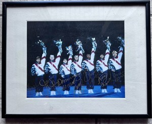 1996 U.S. OLYMPIC WOMEN'S GYMNASTIC GOLD MEDAL TEAM - AUTOGRAPHED SIGNED PHOTO