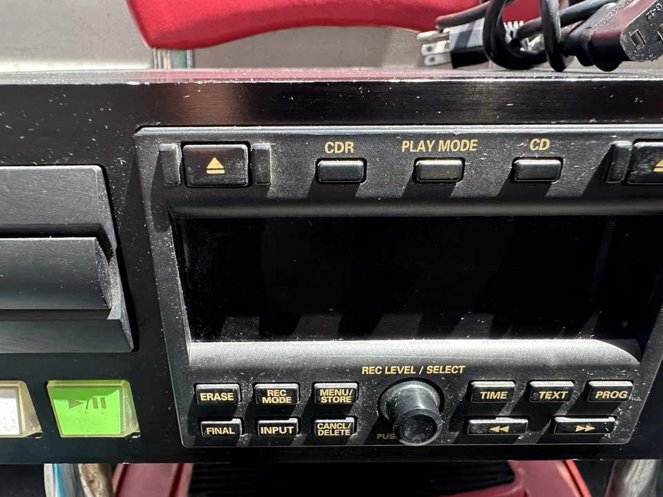 Marantz CDR500 Dual Bay CD Recorder/Player - Image 3 of 4