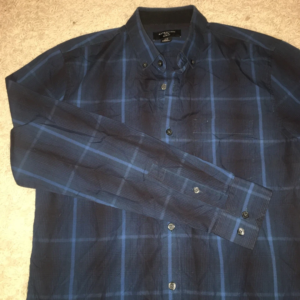 Camisa con botones Attention para hombre talla pequeña azul a cuadros calce ajustado Foto 2 de 4
