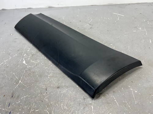 2017-2024 LAND ROVER DISCOVERY REAR LEFT DRIVER SIDE DOOR LOWER MOLDING OEM - Picture 4 of 15