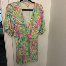 Lilly Pulitzer Short Sleeve Romper Size Medium