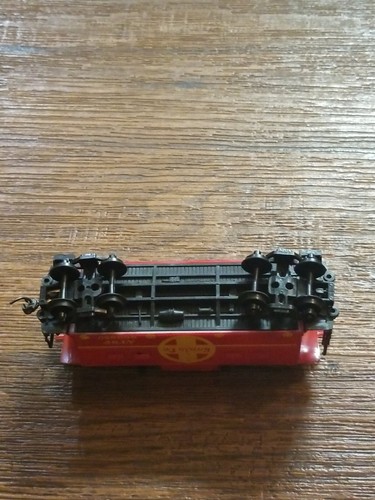 Life Like HO Scale TRAIN CAR Horn Hook SANTA FE ATSF Red Yellow 999850 - Picture 4 of 11