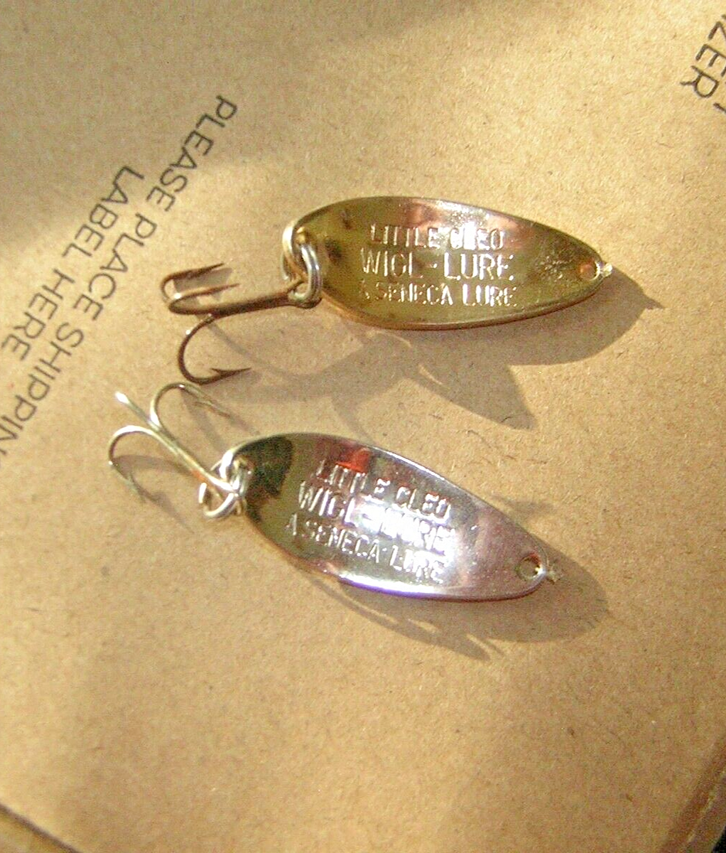 Vintage TWO (2) SENECA Little Cleo Wigl Lure Spoons-One each Nickle Gold