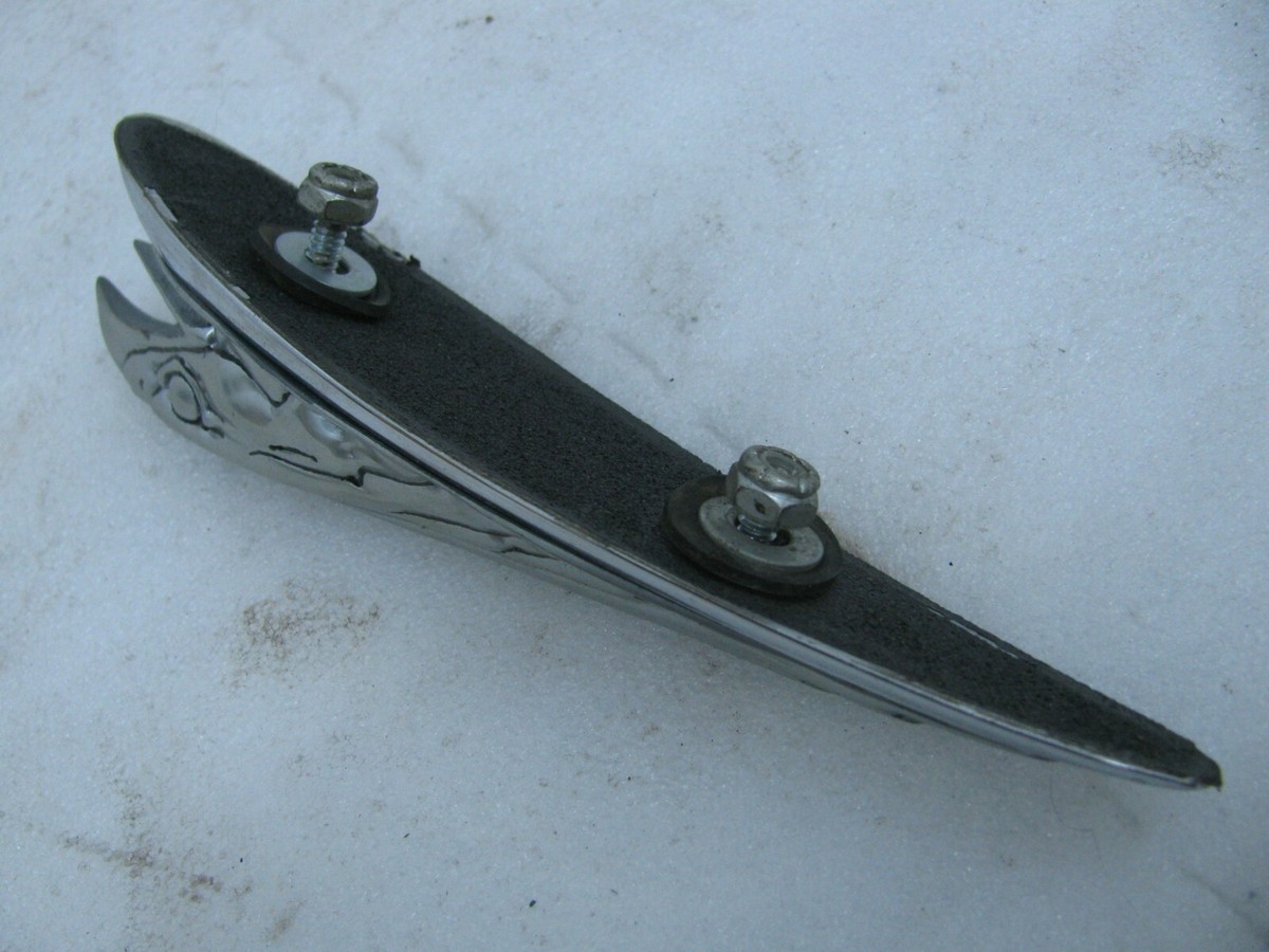 Original Harley Davidson Touring Eagle Head Front Fender Ornament