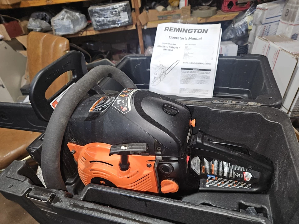 Remington Rebel Chainsaw RM4218 With Case An Wrench An Manual - Image 2 of 4