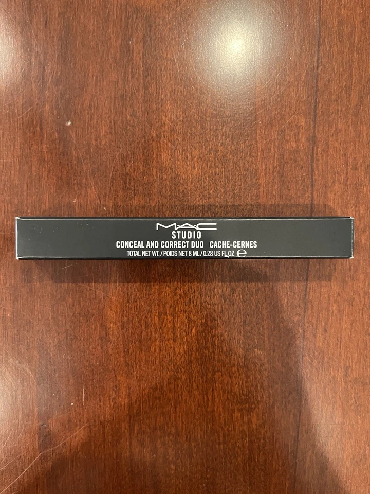 MAC RARE Conceal & Correct Duo In Pale Yellow / Pale Pink New In Box 💯Authentic - Image 4 of 4