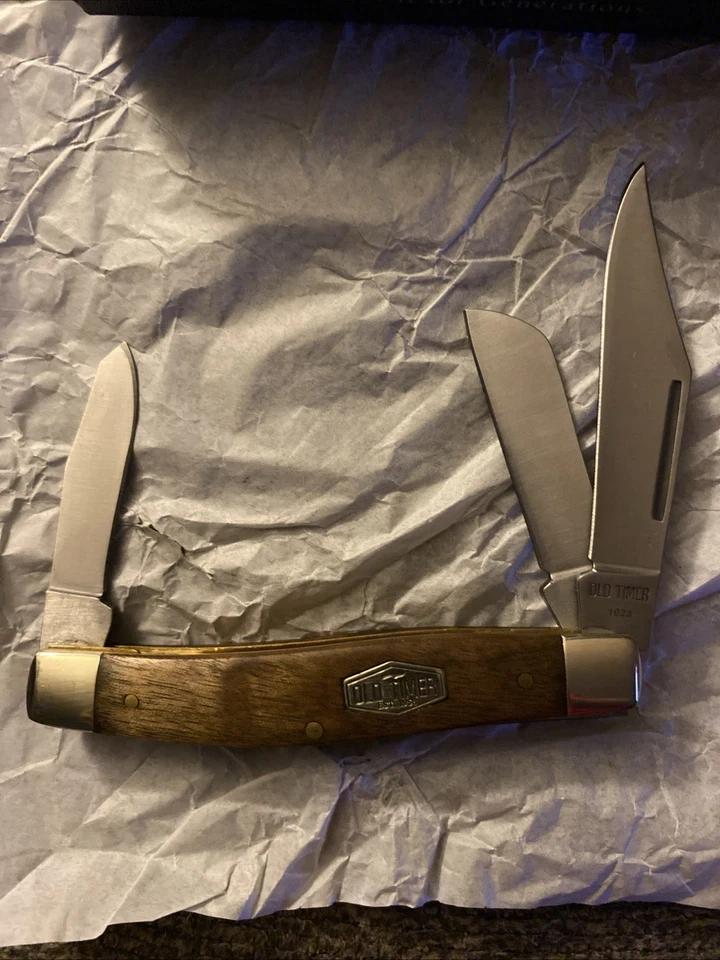 Cuchillo de madera de hierro Schrade Old Timer Senior de 3 hojas 8OTW Foto 3 de 4