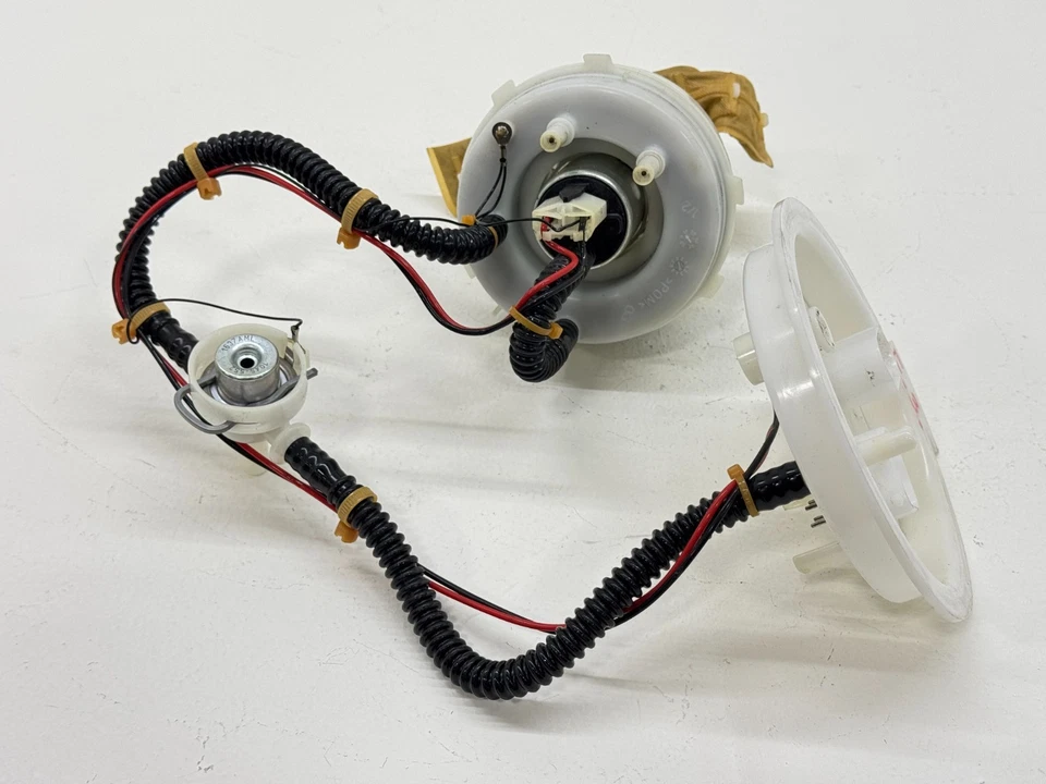 2011–2013 BMW 528I F10 3,0 л N52 топливный насос в баке от оригинального производителя 7 934 458 - Изображение 4 из 4