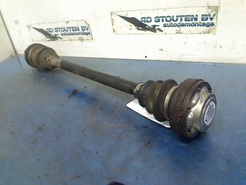 ANTRIEBSWELLE RECHTS HINTEN BMW 1 serie (E87/87N) 2006 7529960 / 7523960AI03