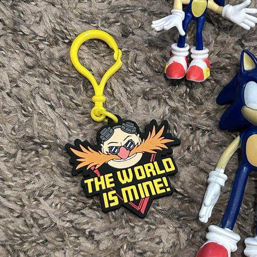 Sonic the Hedgehog Action Figure Lot And Keychain - Picture 2 of 6