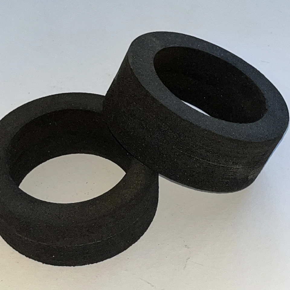 Reifen 1:8 Glattbahn Medium Artikelnummer: 059916 - Bild 3 von 4