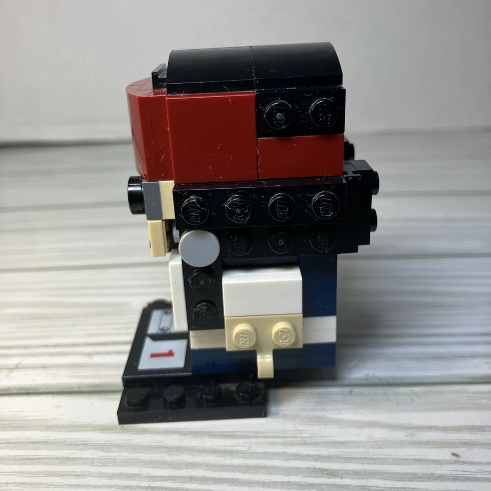 LEGO BrickHeadz Jack Sparrow #41593 Piratas del Caribe Disney retirado Foto 2 de 4