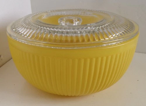 Rare Vtg Anchor Hocking 7” Fired On Yellow Ribbed Refrigerator Dish  Ex Cond
