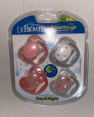 ￼DR BROWNS DR. BROWN S 4 Pack Pacifiers Glow In Dark 0-6 Months Star Planet BP3