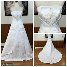 Fabulous NEW Vintage 90s Michaelangelo Embroidered Satin Wedding Gown 