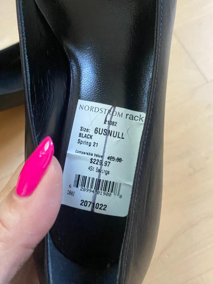 La Canadienne black slip on heels women sz 36.5 square toe FLAW - Image 3 of 4