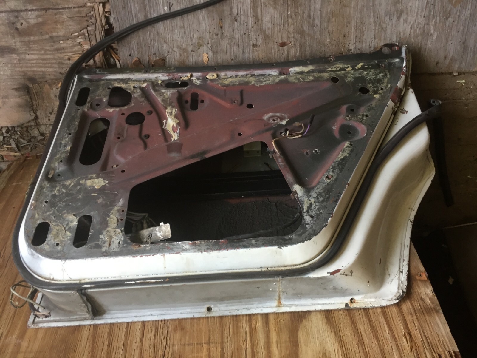 1967 Bentley Bentley Right Rear Door Shell from Florida Should Fit Silver Shadow