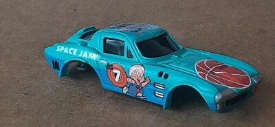 New Auto World Looney Tunes 1964 Corvette Grand Sport Thunderjet Body Fits Dash