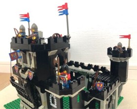 Lego 6085 Black Monarch&rsquo;s Castle SET 16x32 Used From Japan