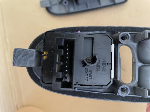 Honda DC2 Carbon Faux Power Window Switch & Mirror controller RHD - Picture 8 of 9