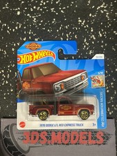DODGE EXPRESS TRUCK 1978 RED  Hot Wheels 1:64 **COMBINE POSTAGE**