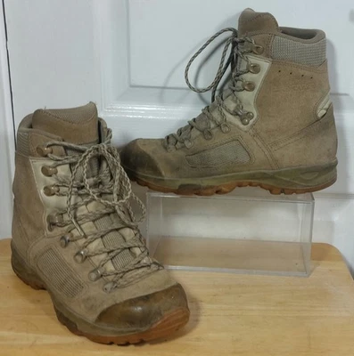 Bottes tactiques randonnée LOWA Elite MOD Desert Combat taille UK 7 - Photo 1/4