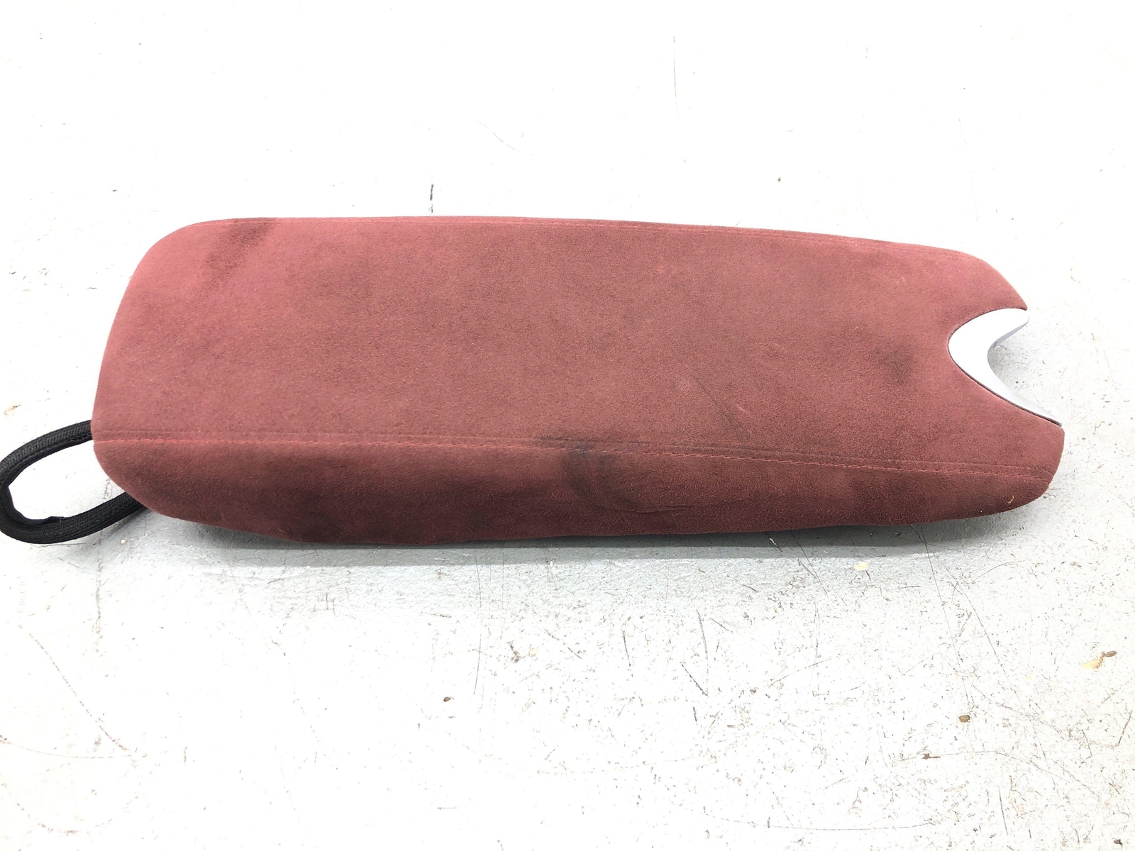 2020-2023 MCLAREN GT CENTER CONSOLE ARMREST STORAGE LID BAROLO RED OEM 2021 2022